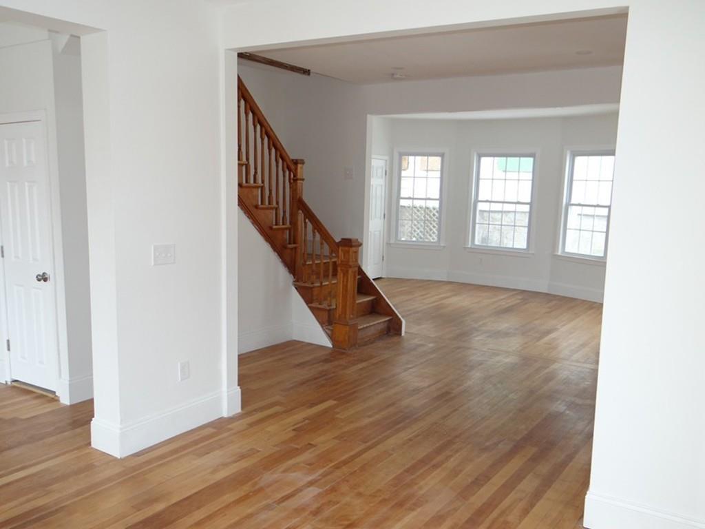 126 South St - Photo 1