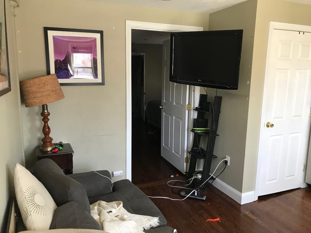 735 Somerville Avenue - Photo 1