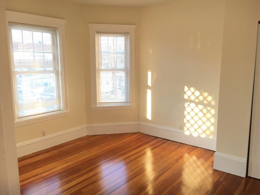 41 Vernal St - Photo 1