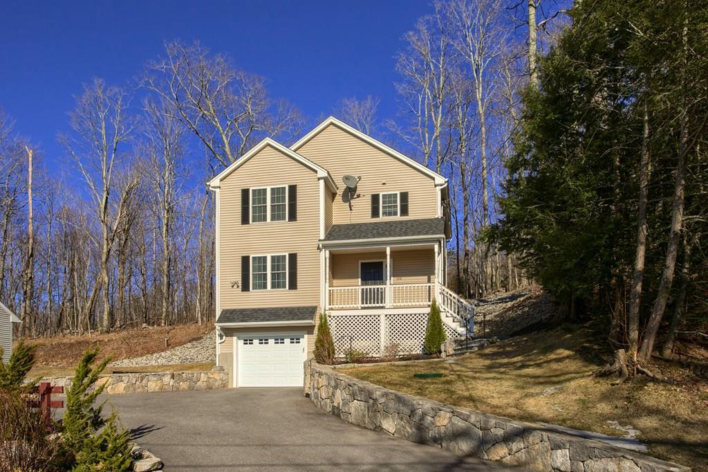 208 Sunset Dr - Photo 1