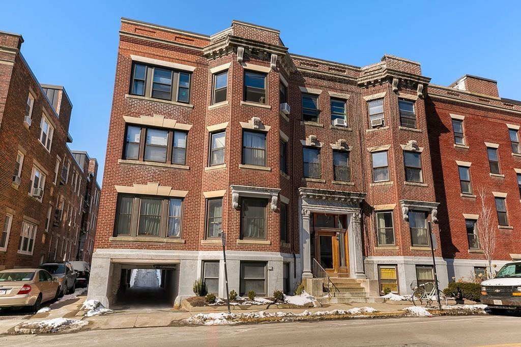 50 Saint Paul St - Photo 1