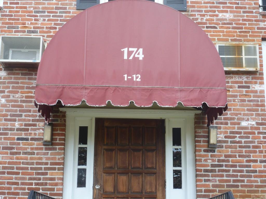 174 Tyngsboro Road - Photo 1