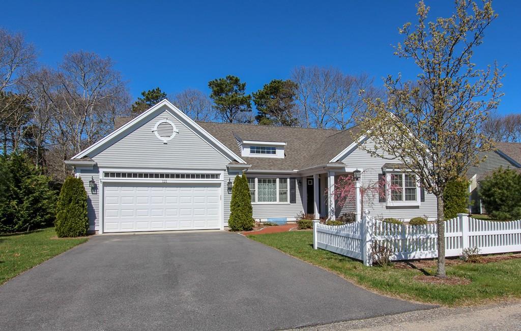121 Settlers Ln - Photo 1