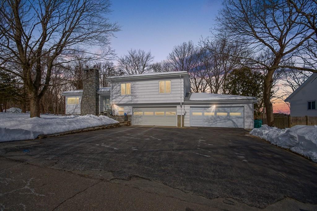 21 Copeland Rd - Photo 1