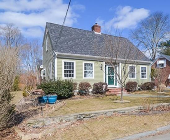 8 Vine St - Photo 1