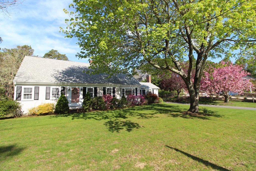 6 Sterling Road - Photo 1
