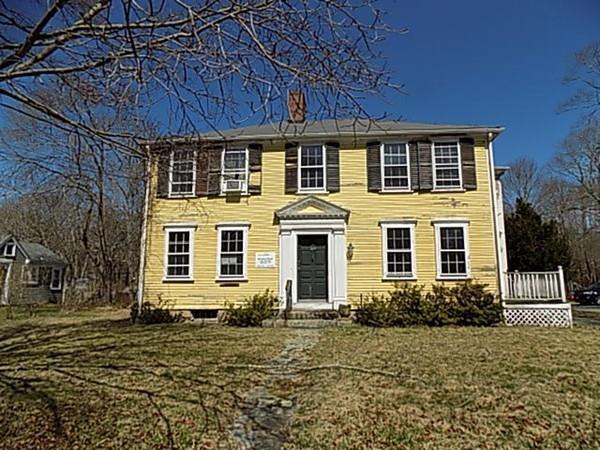 241 Main St - Photo 1