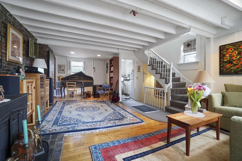 31 Winchester St - Photo 1