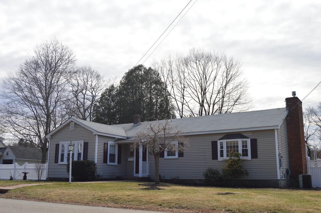 19 Saint James Drive - Photo 1