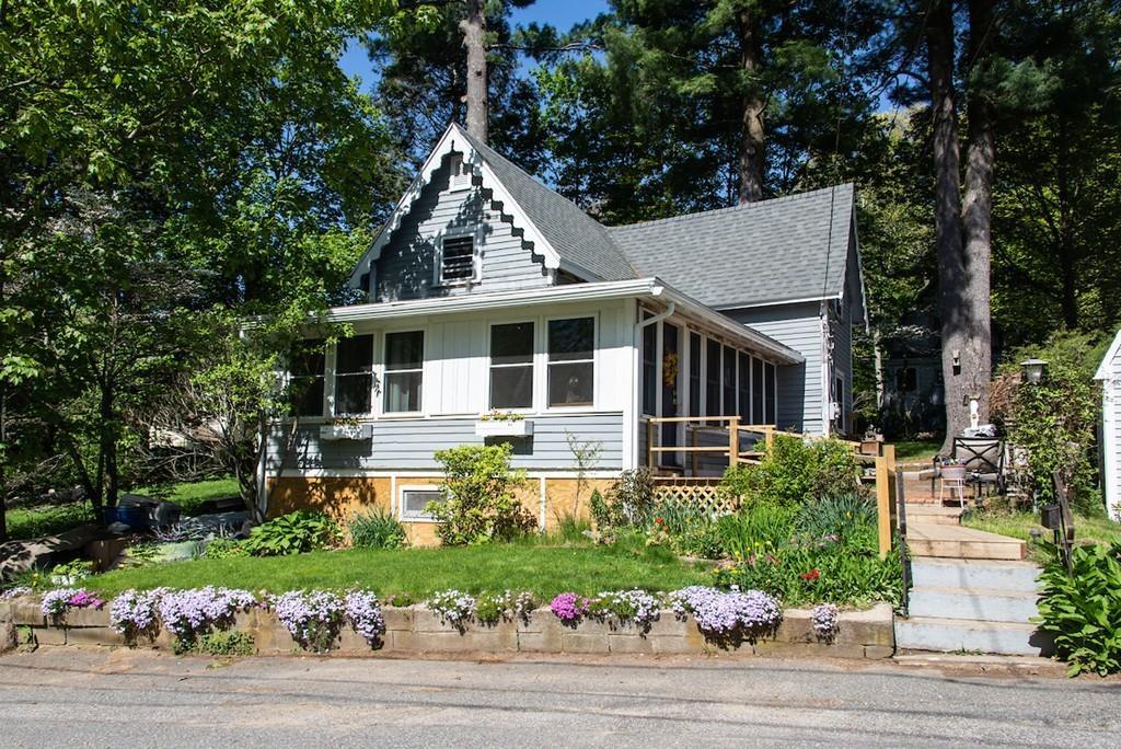 6 Maple Ave - Photo 1