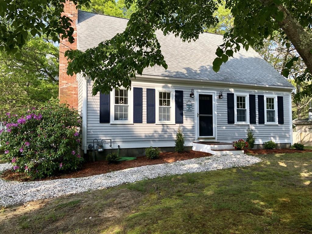 44 Mattakese Rd - Photo 1