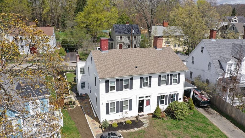 422 Main St - Photo 1