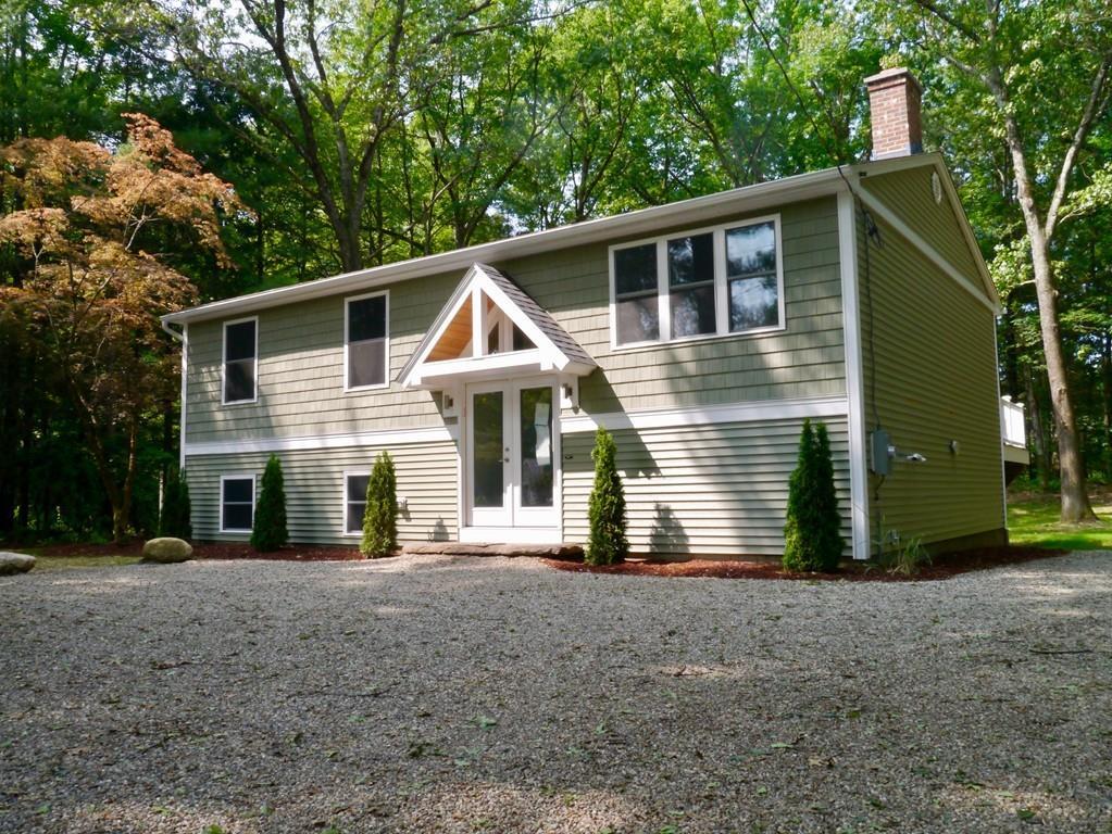 351 Henry St - Photo 1
