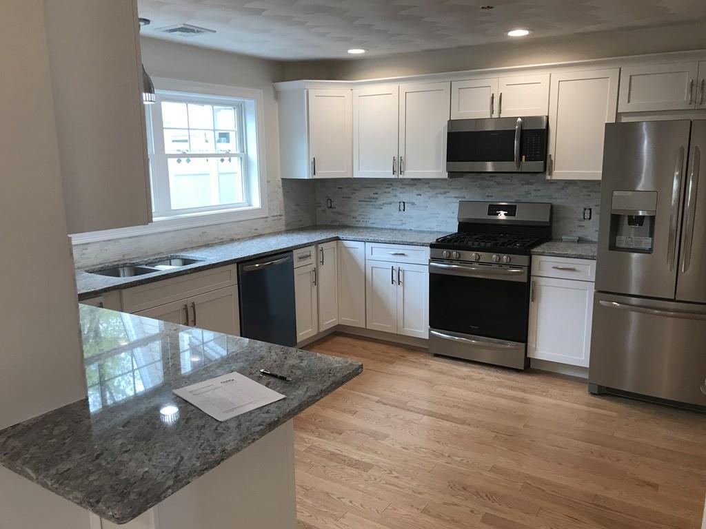 105 Green Street - Photo 1