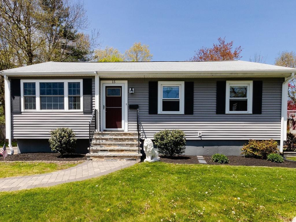 15 Noyes St - Photo 1