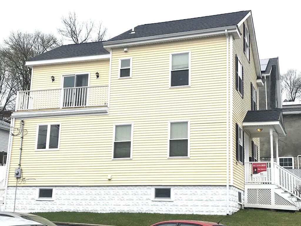 4 Woodside Ave - Photo 1