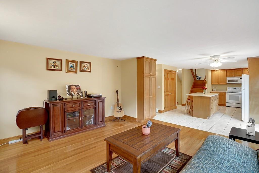 10 Old Country Ln - Photo 1