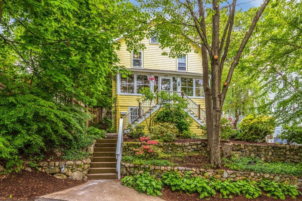 52 Orient Avenue - Photo 1