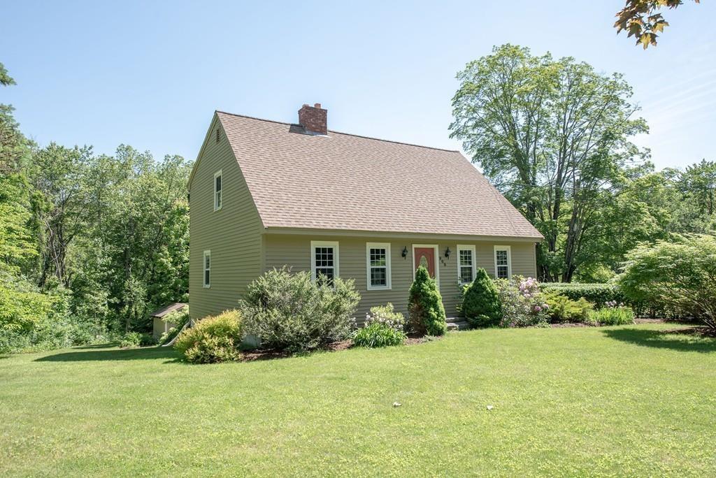 905 Main St - Photo 1