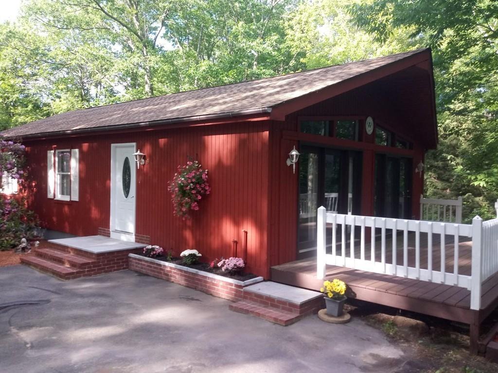64 Hastings Rd - Photo 1