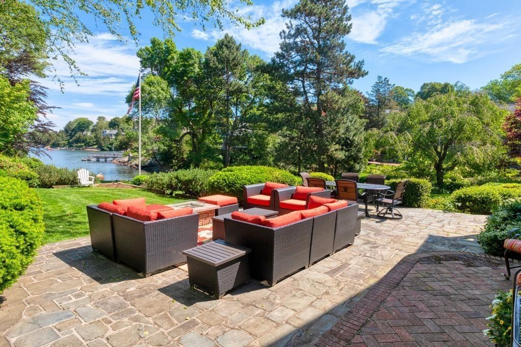 36 Shorewood Road - Photo 1