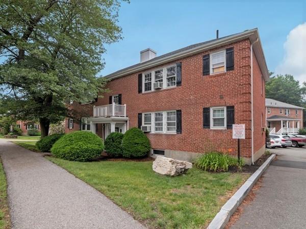 11 Hammond Pond Pkwy - Photo 1