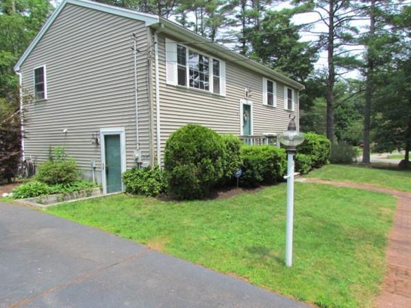 1 Bates Pond Rd - Photo 1