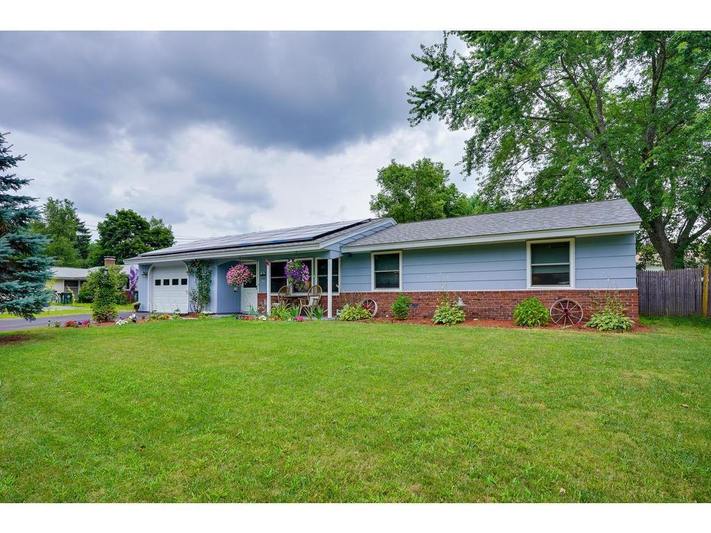 44 Ruthellen Rd - Photo 1