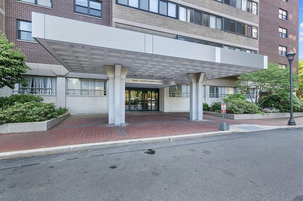 9 Hawthorne Place - Photo 1