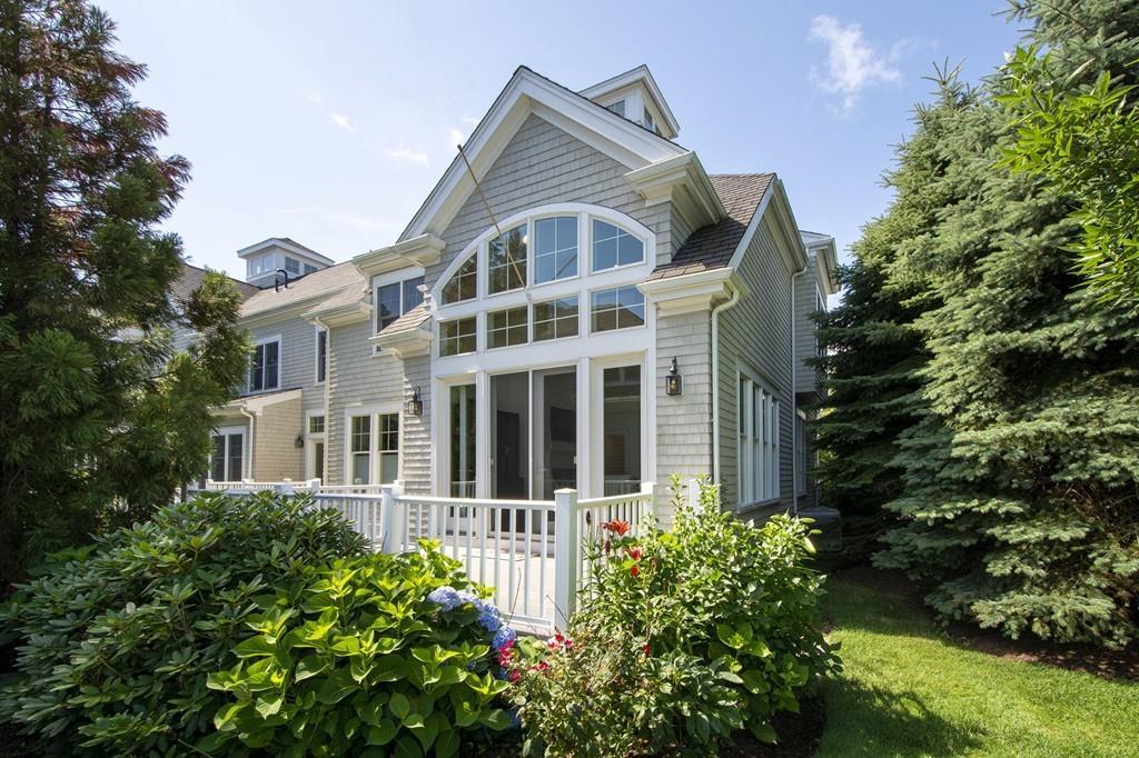 2 Heron Way - Photo 1