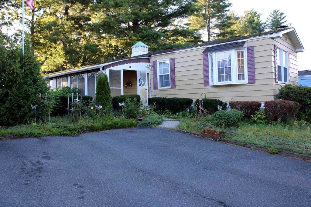 13 3rd Avenue - Photo 1