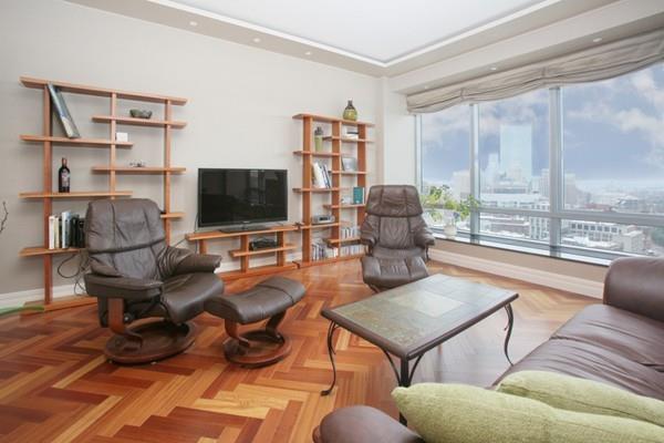 2 Avery St - Photo 1