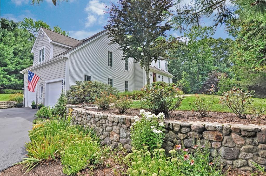 45 Chipping Stone Rd - Photo 1