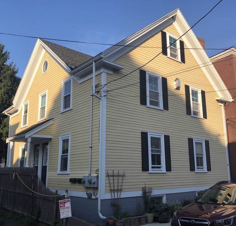 29 Carlton St - Photo 1