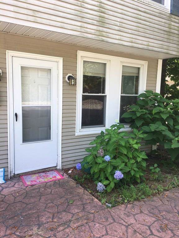 91 Pine Grove Ave - Photo 1