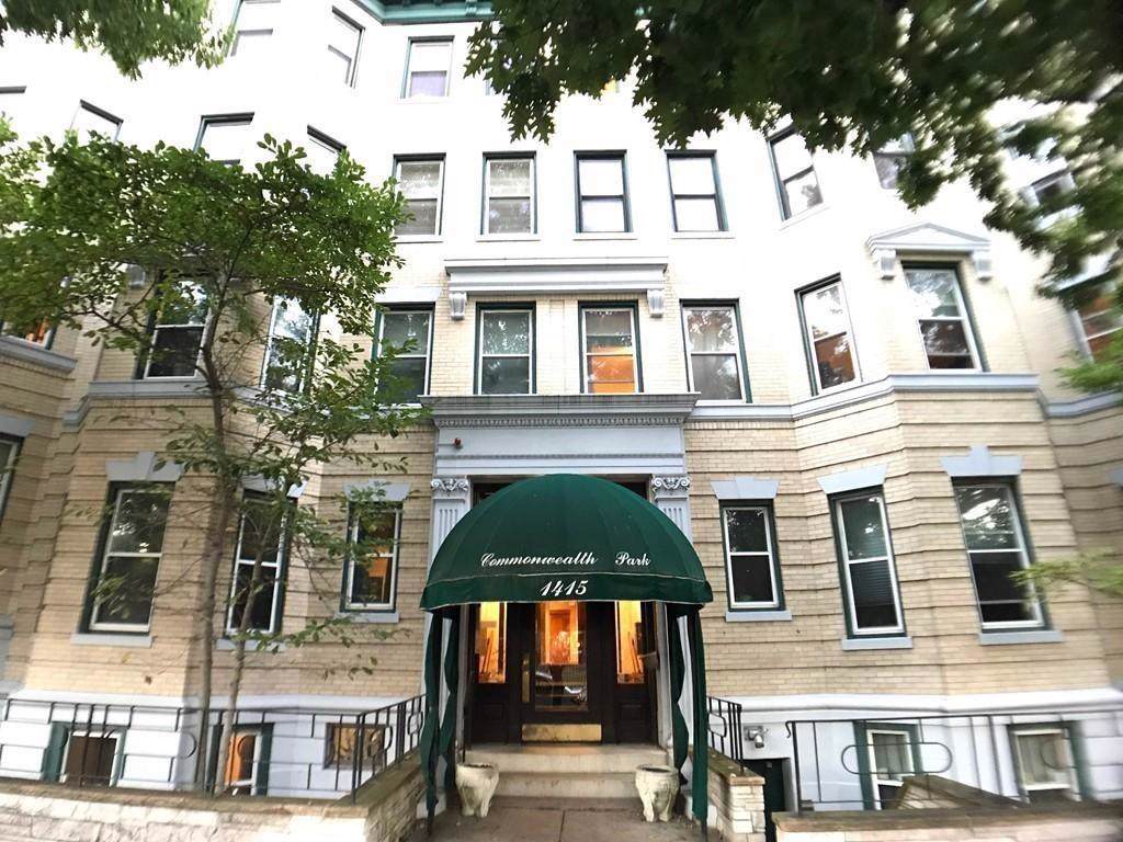 1415 Commonwealth Ave - Photo 1