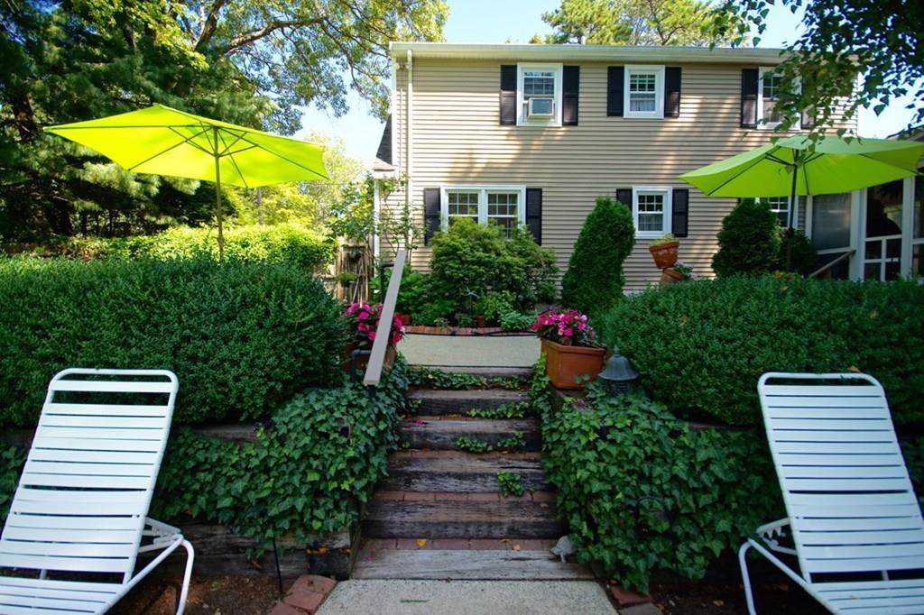 23 Bayberry Road - Photo 1