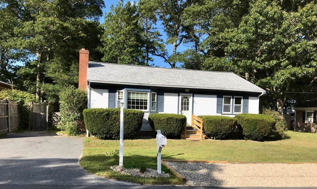 14 Johnny Cake Rd - Photo 1