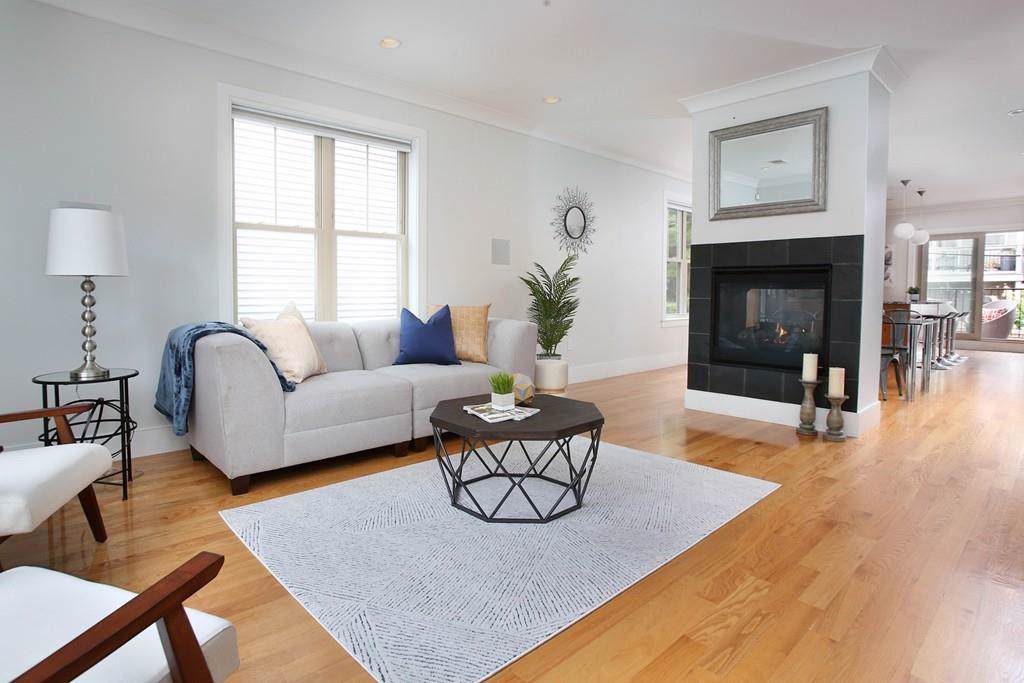 146 Athens St - Photo 1