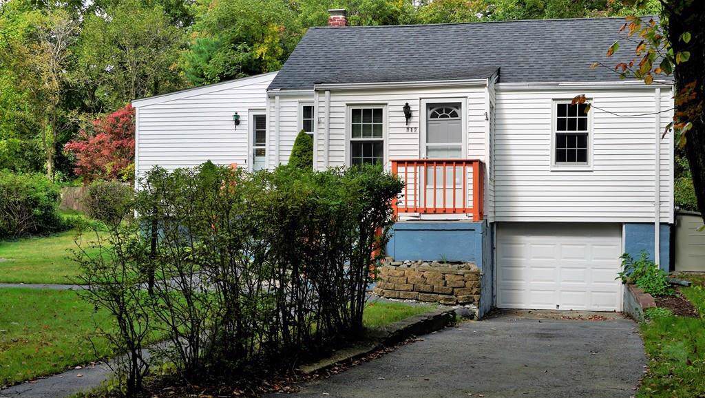 312 Pond St - Photo 1