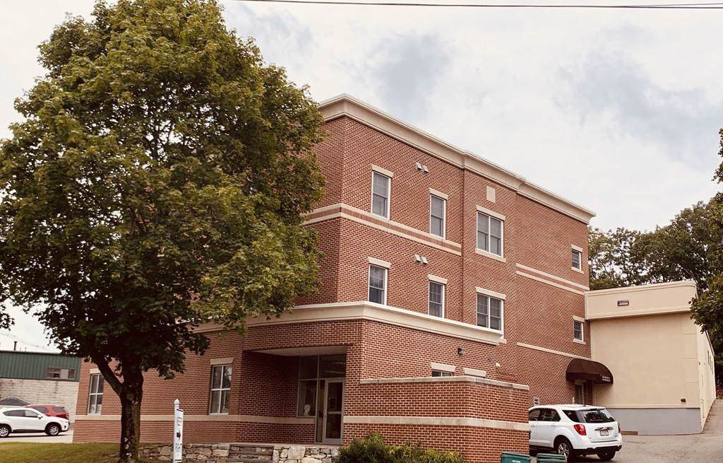 2 Sumner Street - Photo 1