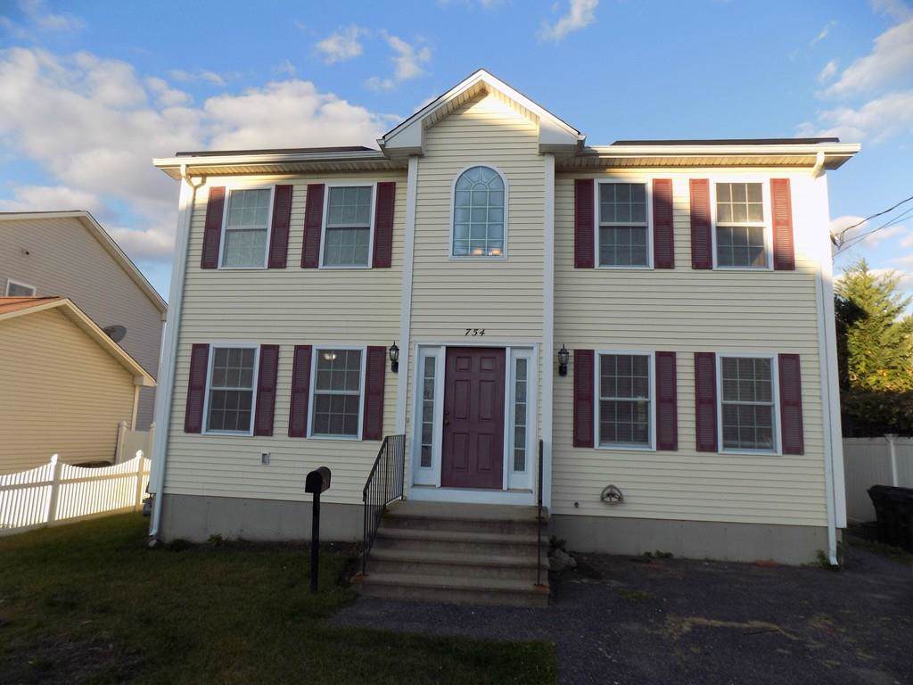 754 Rodman Street - Photo 1