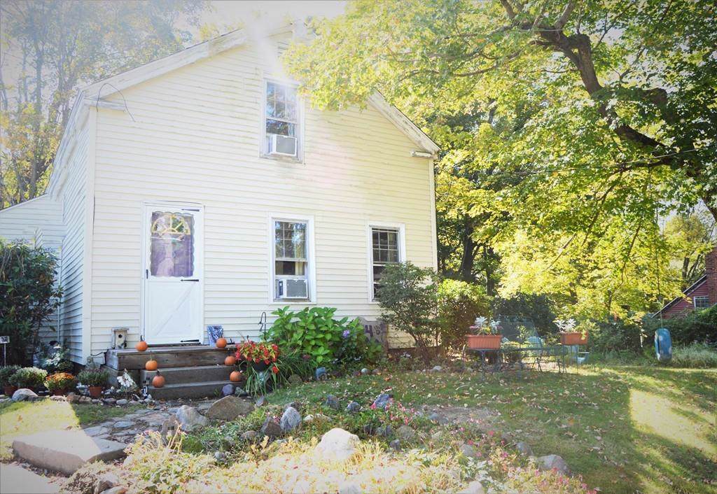 4 Monson Rd - Photo 1