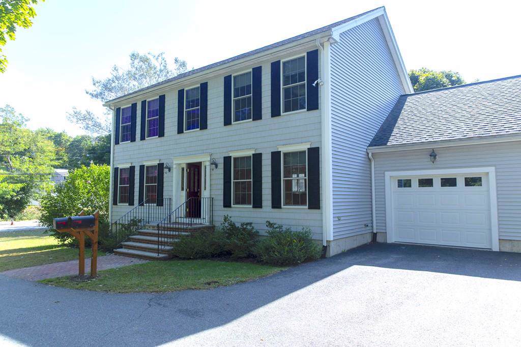 596 Washington St - Photo 1