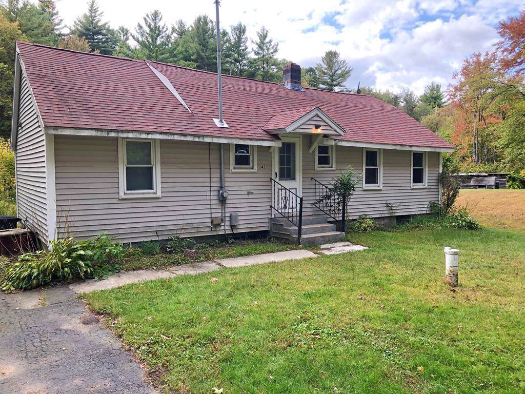 42 South St - Photo 1