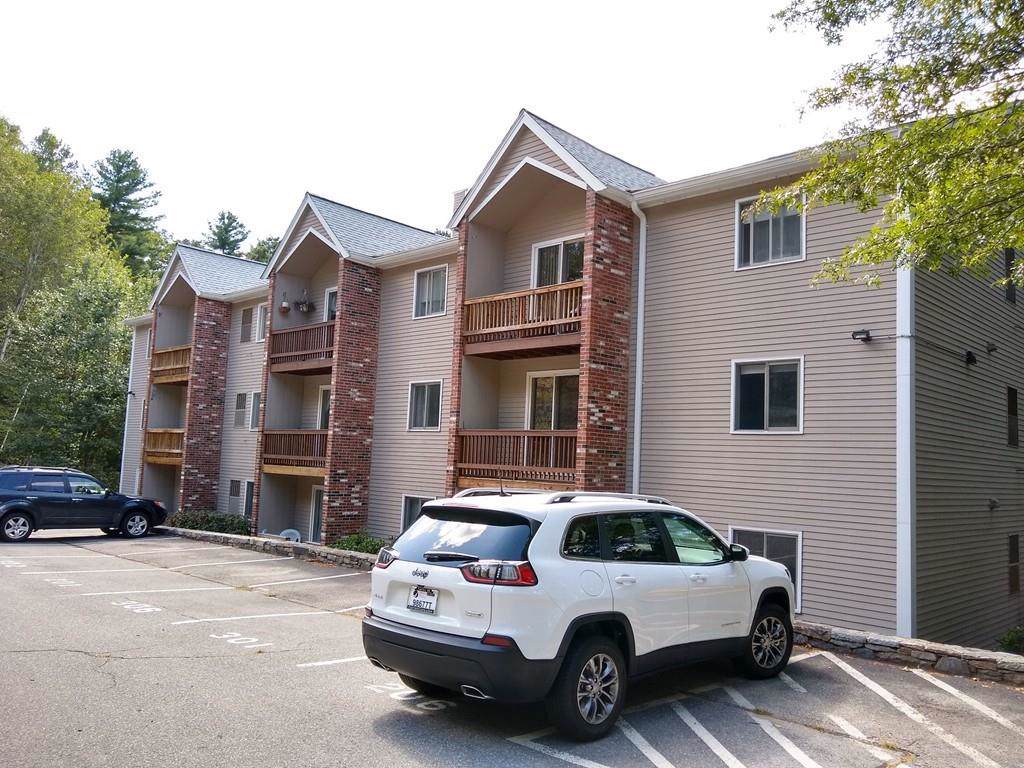 44 Maria Ave - Photo 1