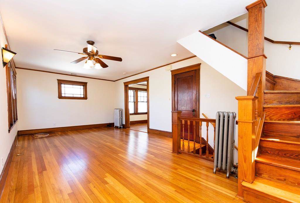 14 Maplewood St - Photo 1