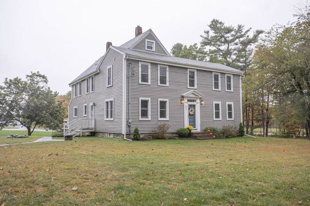 815 Middleboro Ave - Photo 1