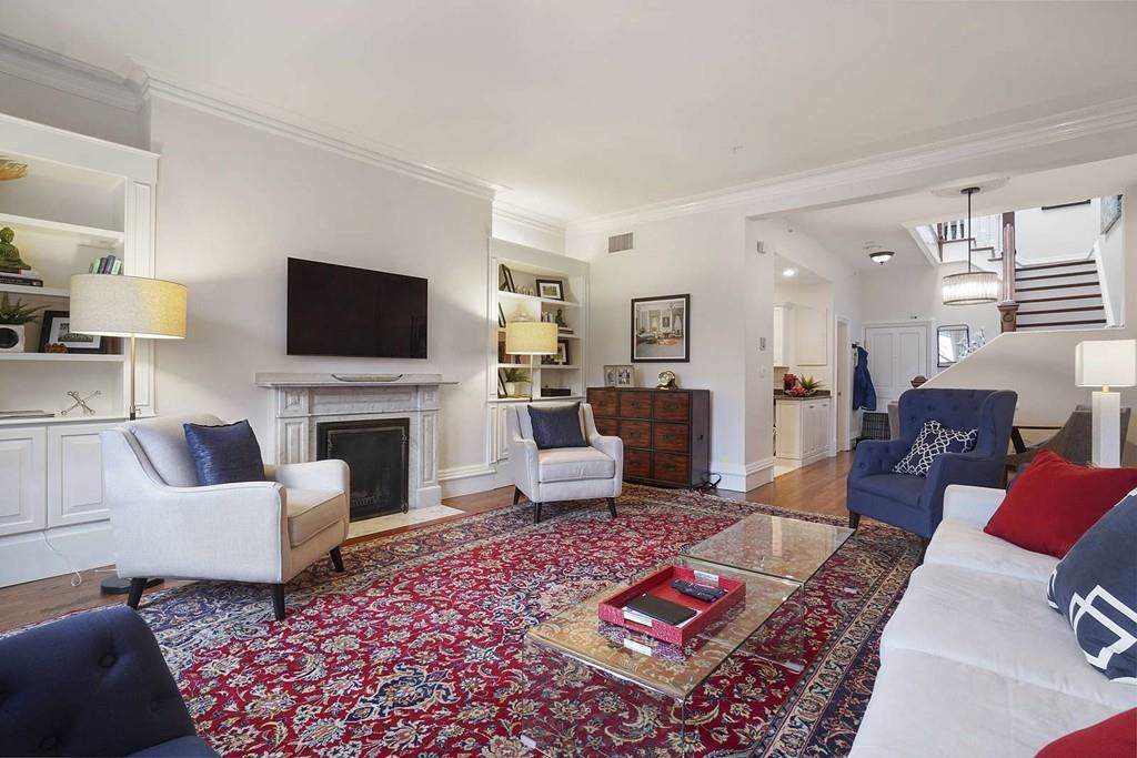 177 Beacon - Photo 1