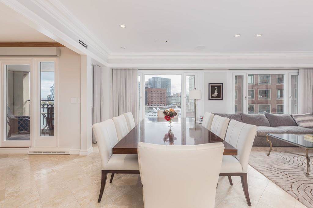 20 Rowes Wharf - Photo 1
